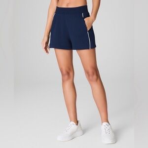 Spanx air essentials pique navy shorts XS NWOT look!